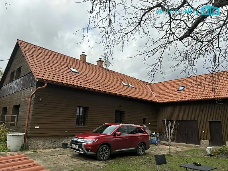 Prodej vícegeneračního domu 346 m², pozemek 4829 m², Březí – náhled fotky 1