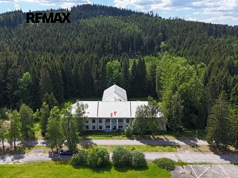 Prodej činžovního domu 4000 m², Vimperk – náhled fotky 3