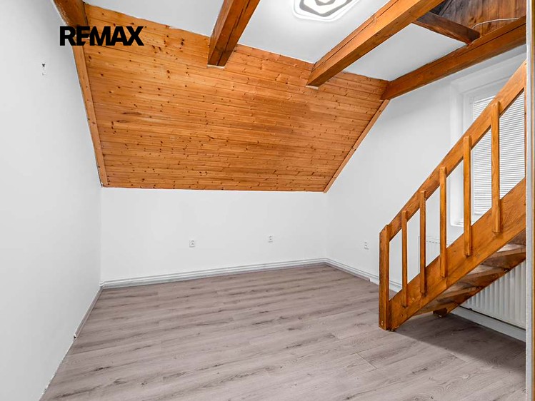Квартира 4+kk в оренду, 98 м² (15 з 20)