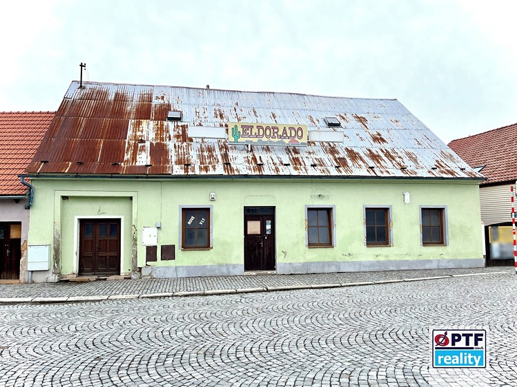 Prodej komerčního prostoru, 180 m² (3 z 8)