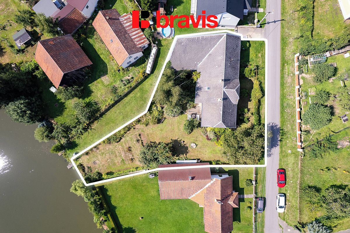 Prodej rodinného domu 440 m², pozemek 1066 m², Radešín – fotka 1 z 3