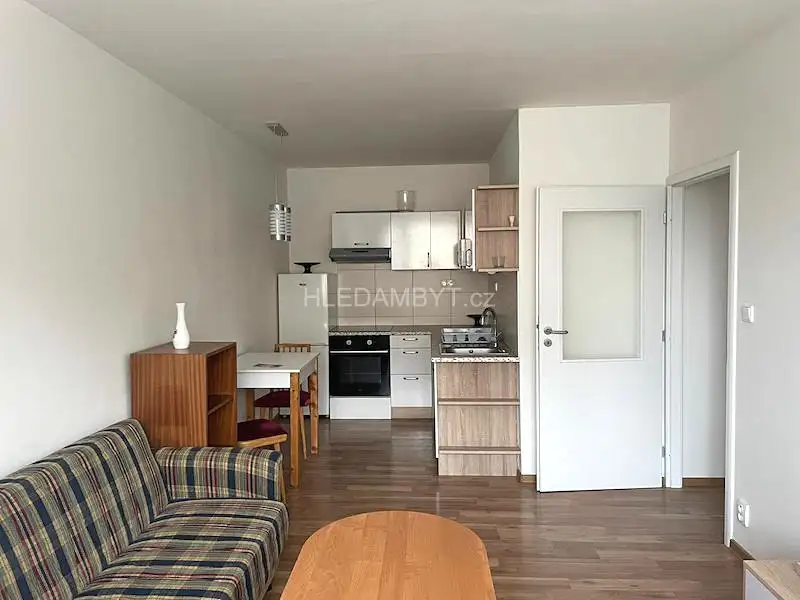 Pronájem bytu 2+kk 42 m², Praha – náhled fotky 3