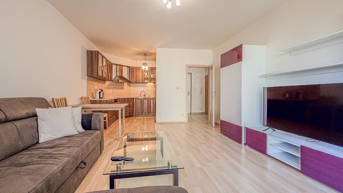 Pronájem bytu 2+kk 57 m²
