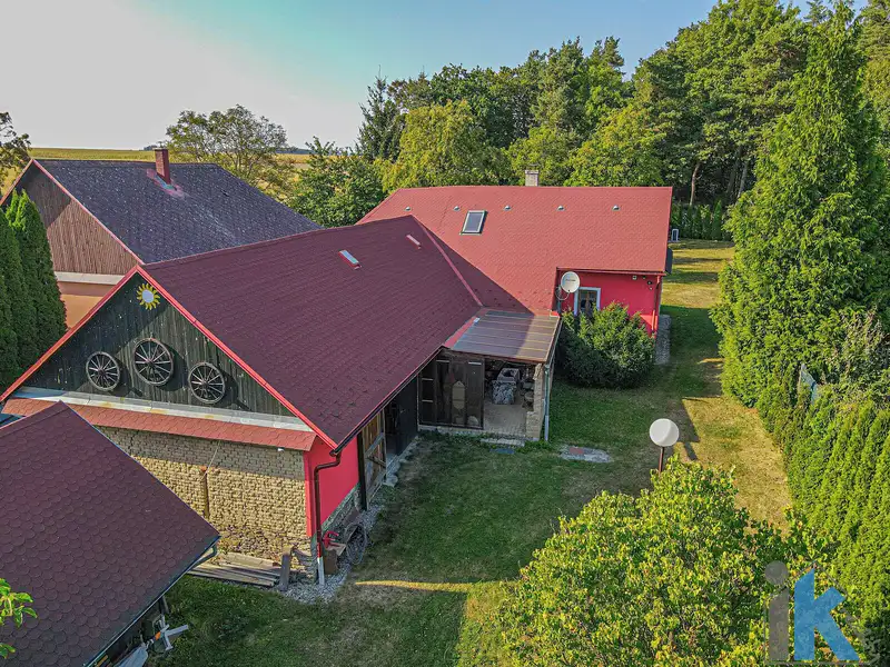 Prodej rodinného domu 160 m², pozemek 3181 m², Suchdol – náhled fotky 3