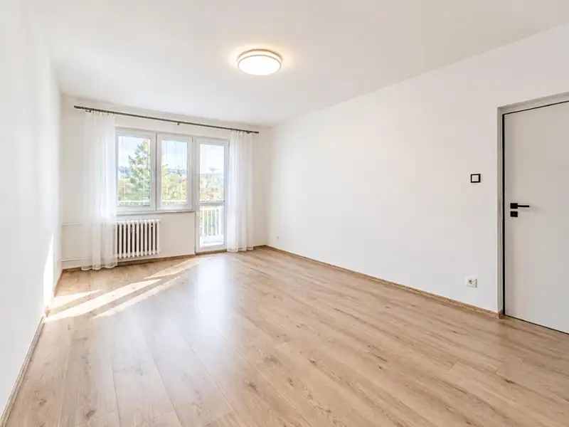 Prodej bytu 2+1 49 m², Beroun – náhled fotky 2