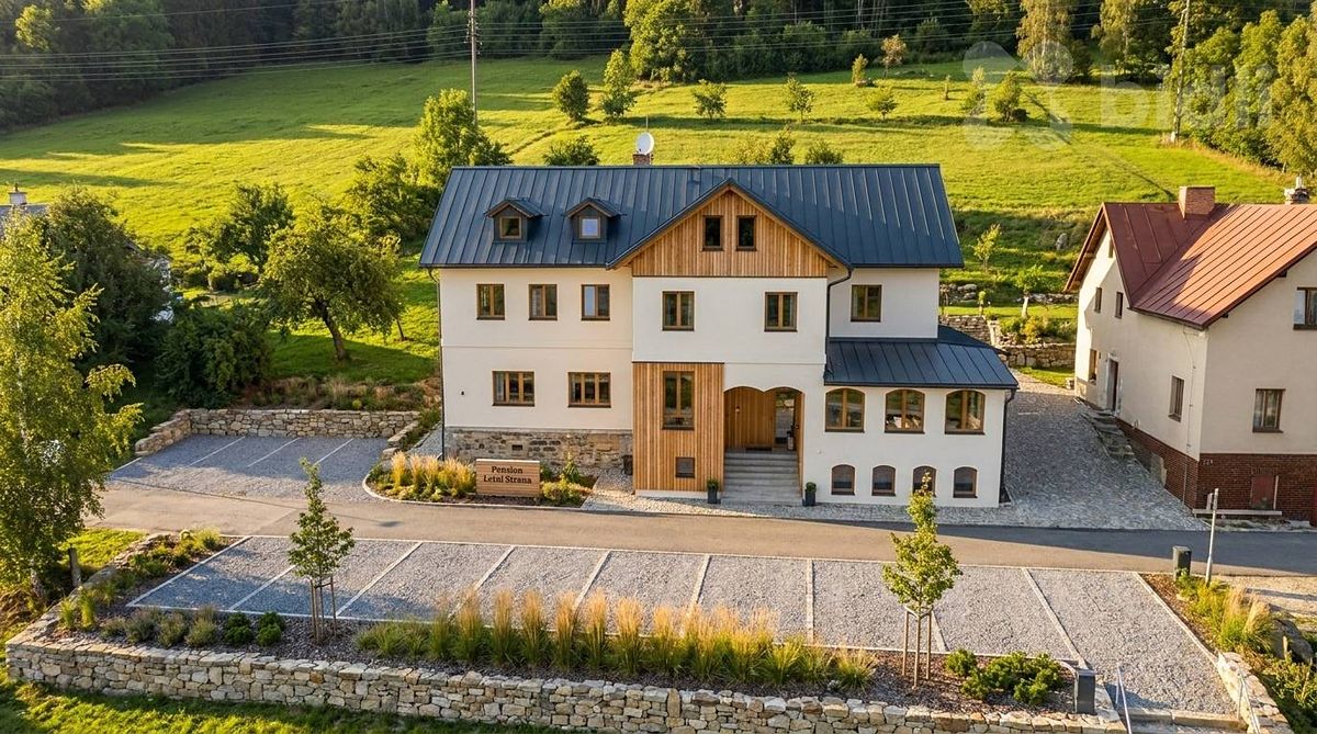 Prodej rodinného domu 634 m², pozemek 2171 m², Rokytnice nad Jizerou – fotka 1 z 3