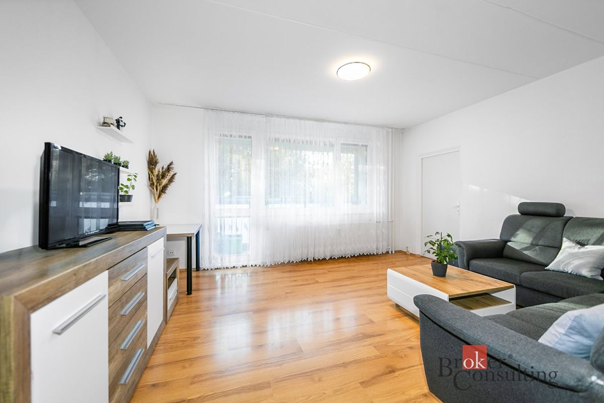 Prodej bytu 4+1 76 m², Plzeň – fotka 1 z 3