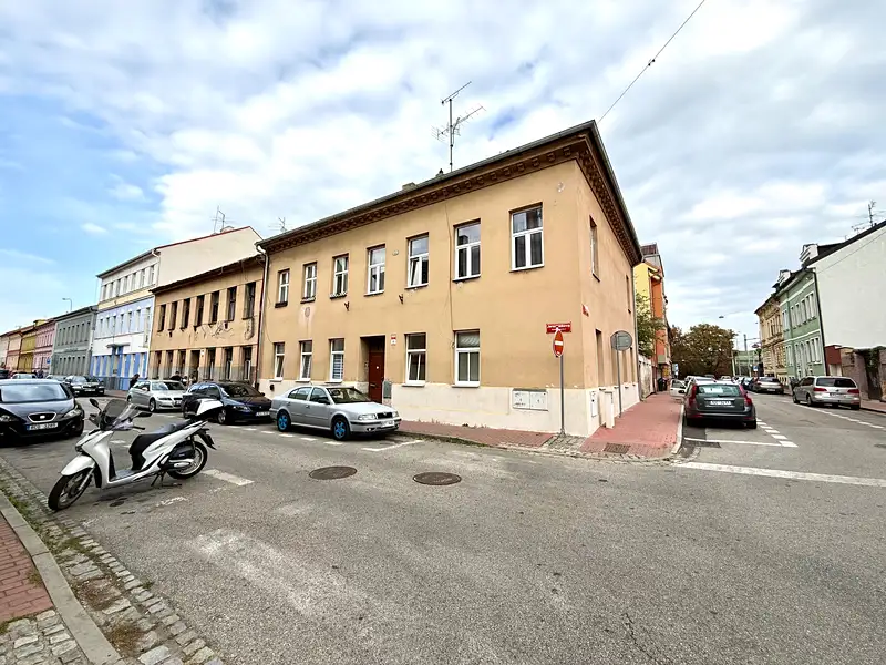 Pronájem bytu 2+1 55 m², České Budějovice – náhled fotky 1