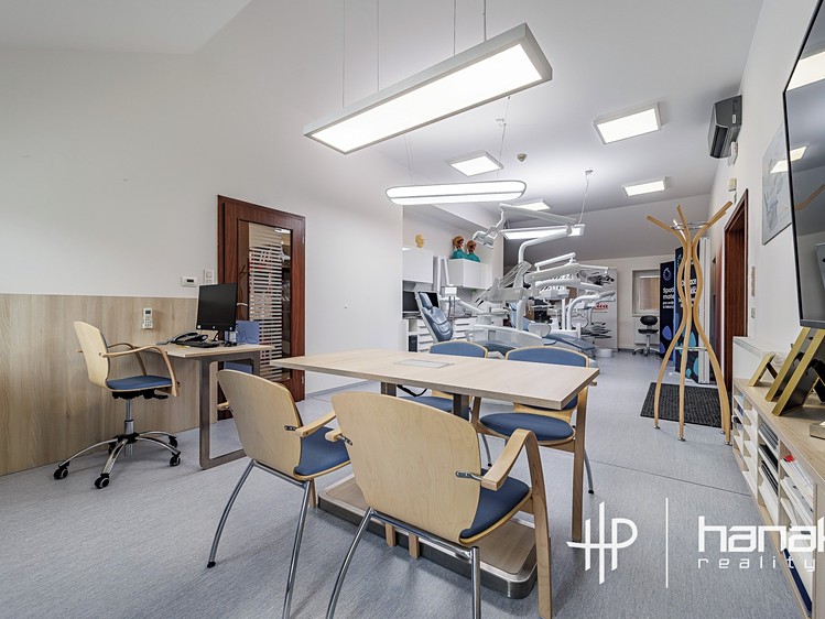 Комерційне приміщення в оренду, 533 м² (13 з 17)
