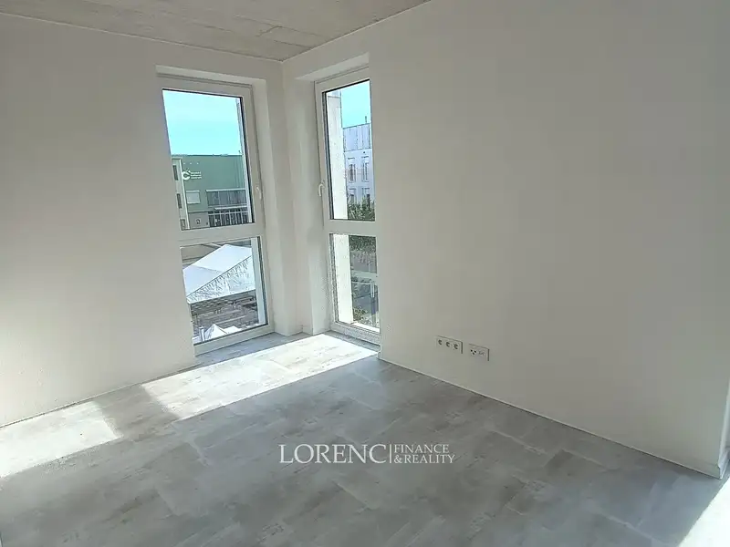 Pronájem bytu 2+kk 37 m², náměstí Míru, Veselí nad Moravou, okres Hodonín