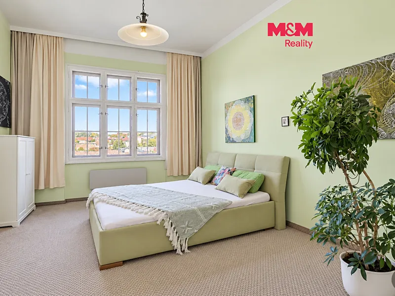 Prodej bytu 1+1, 41 m², Karlovy Vary, ul. Západní