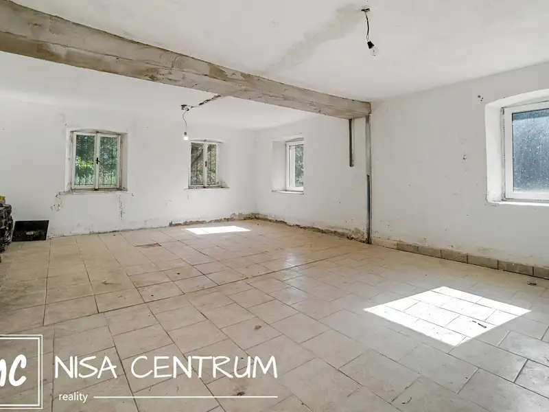 Prodej rodinného domu 150 m², pozemek 1332 m², Bulovka – náhled fotky 3