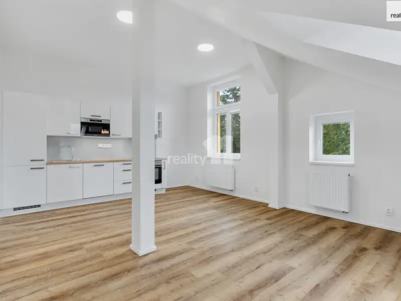 Prodej bytu 2+kk 53 m², Jablonec nad Nisou – náhled fotky 2