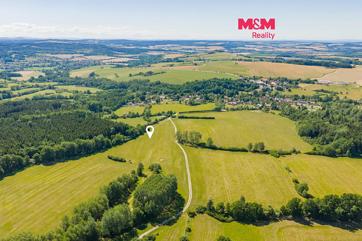 Prodej louky 8785 m²