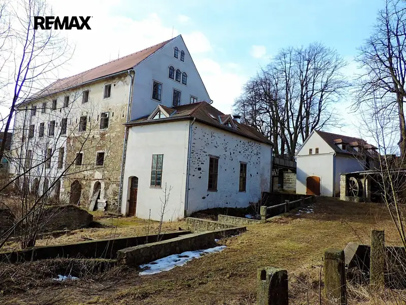 Prodej památky 5000 m², pozemek 7969 m², Telč – náhled fotky 1