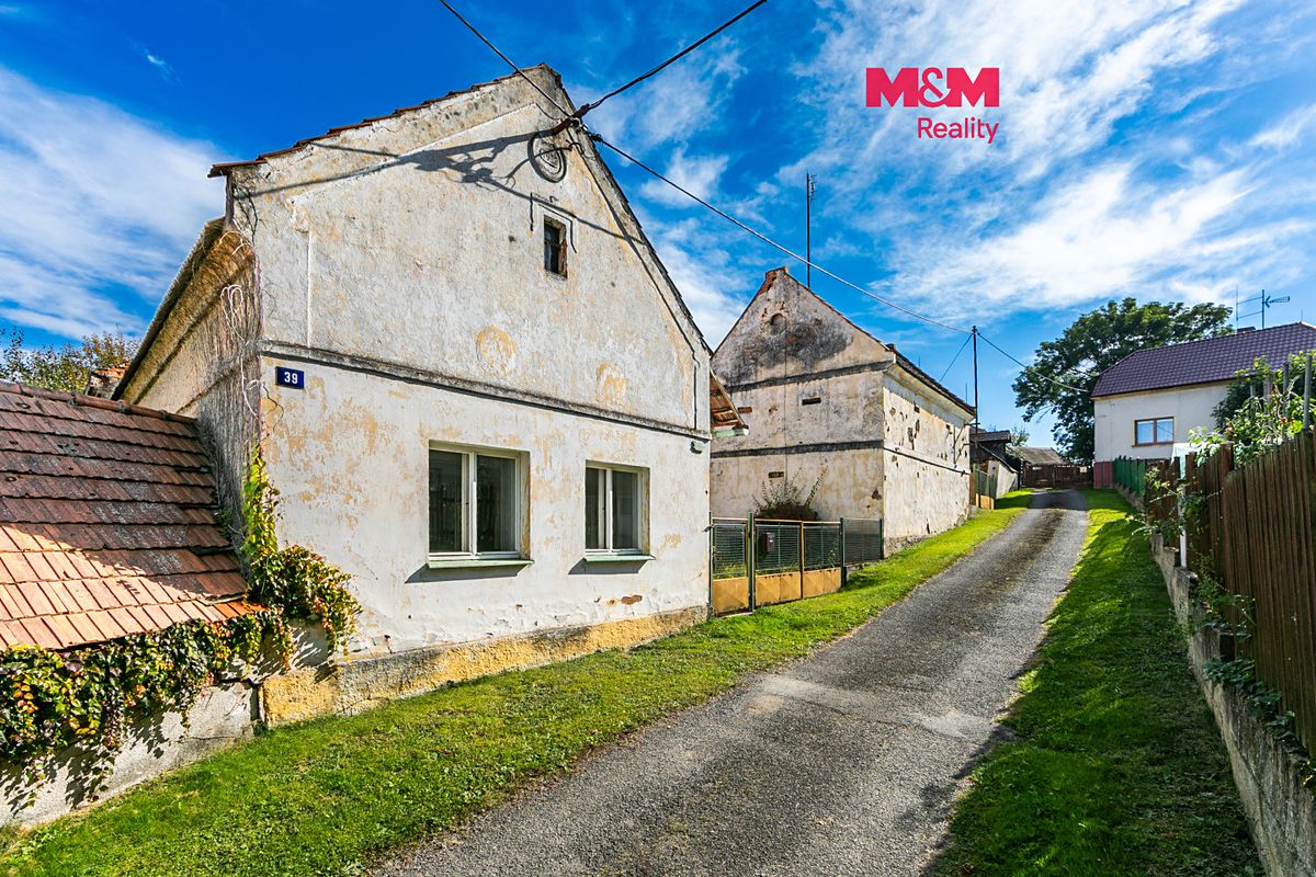 Prodej rodinného domu 90 m², pozemek 827 m², Kočín – fotka 1 z 3