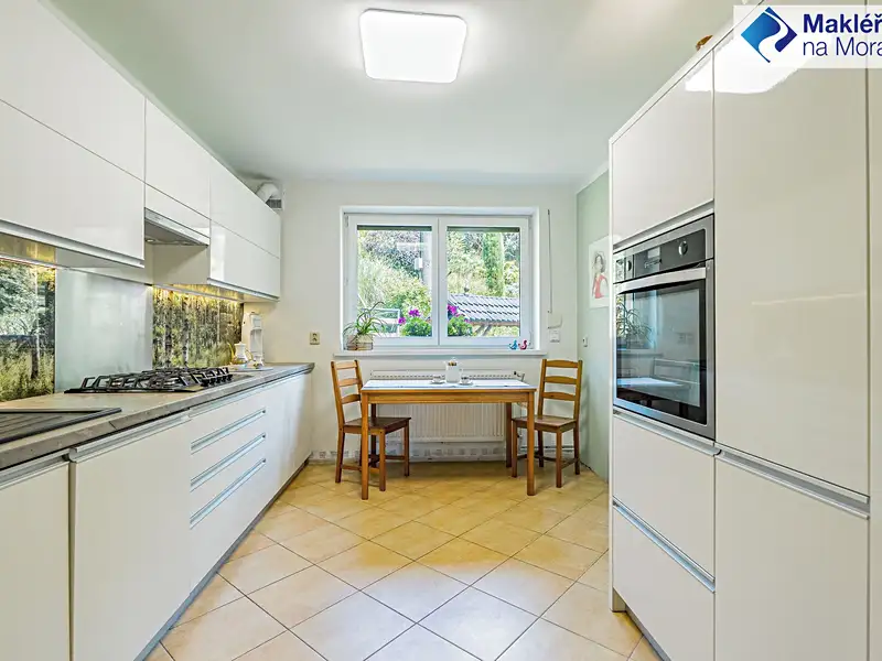 Prodej rodinného domu 223 m², pozemek 1019 m², Třinec – náhled fotky 3