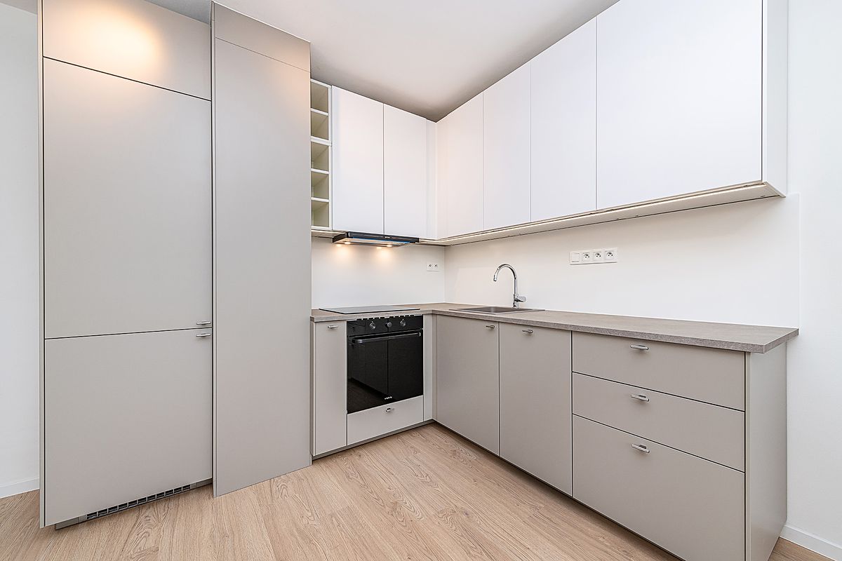 Pronájem bytu 2+kk 46 m² – fotografie 3