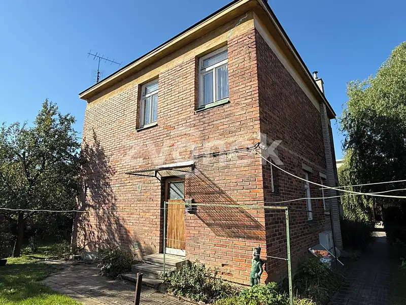 Prodej rodinného domu 70 m², pozemek 36 m², Zlín – náhled fotky 1