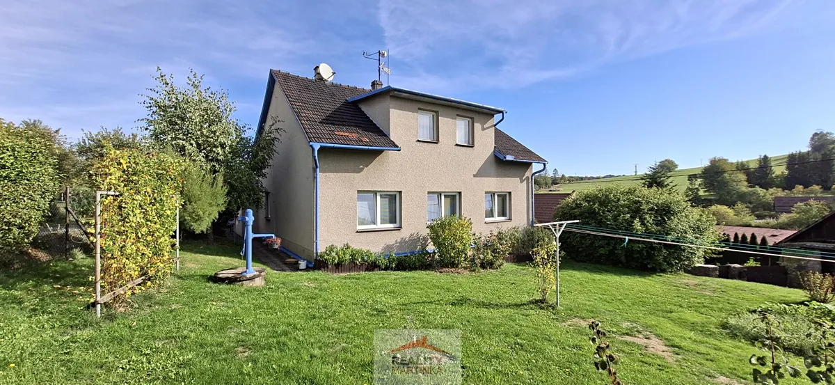 Prodej rodinného domu 130 m², pozemek 2285 m²