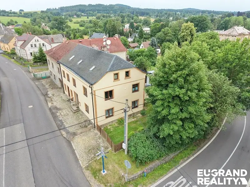Prodej rodinného domu 218 m², pozemek 942 m², Velký Šenov – náhled fotky 3