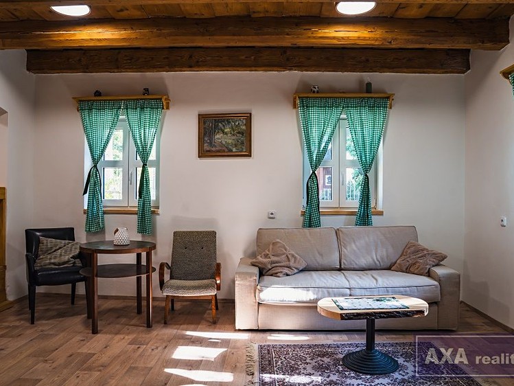 Prodej domu, 280 m² (4 z 24)