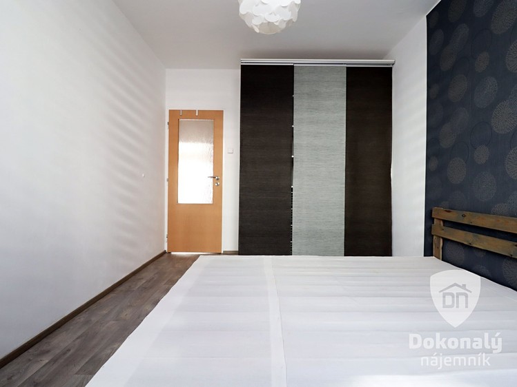 Pronájem bytu 3+kk, 71 m² (8 z 18)