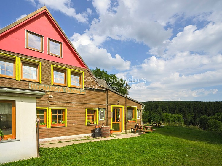 Haus zum Kauf, 380 m² (5 von 13)