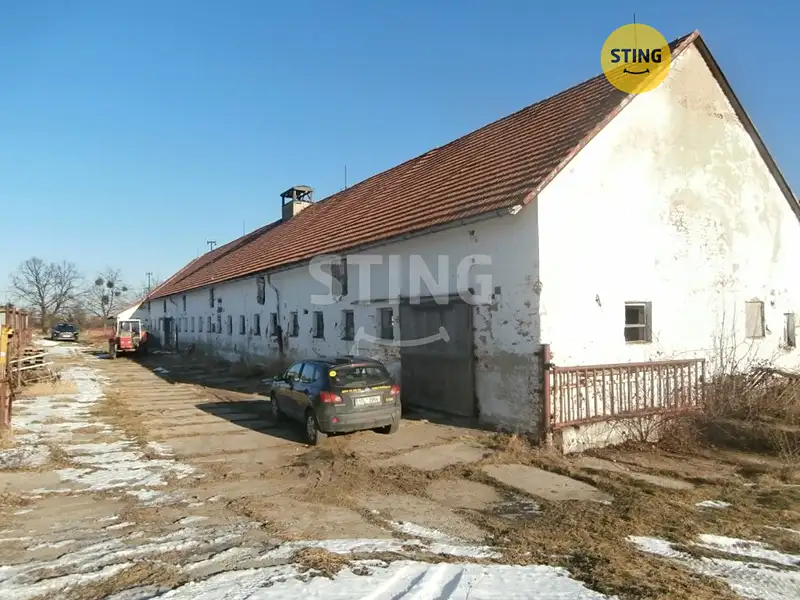 Prodej výrobní haly, prostoru 650 m², Radkov – náhled fotky 1