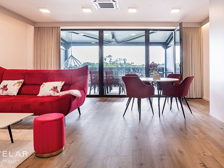 Pronájem bytu 2+kk, 51 m² (2 z 19)