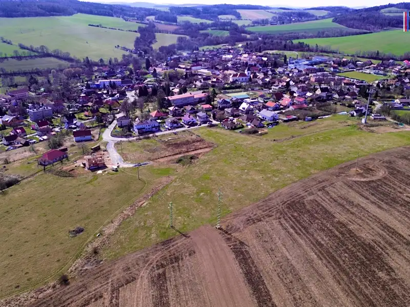 Prodej stavebního pozemku 1627 m², Netvořice – náhled fotky 3