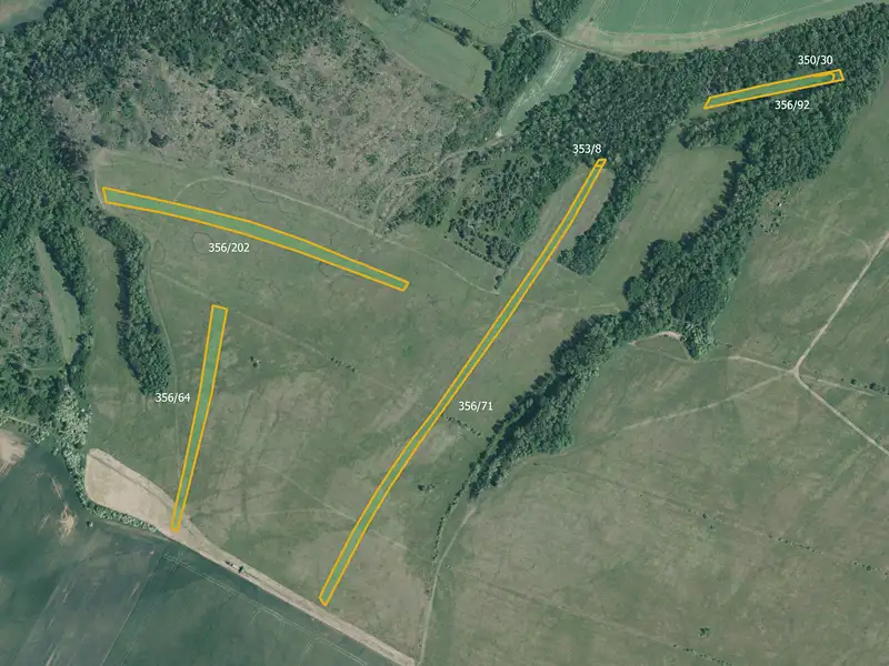 Prodej louky 9029 m², Ivančice – náhled fotky 1