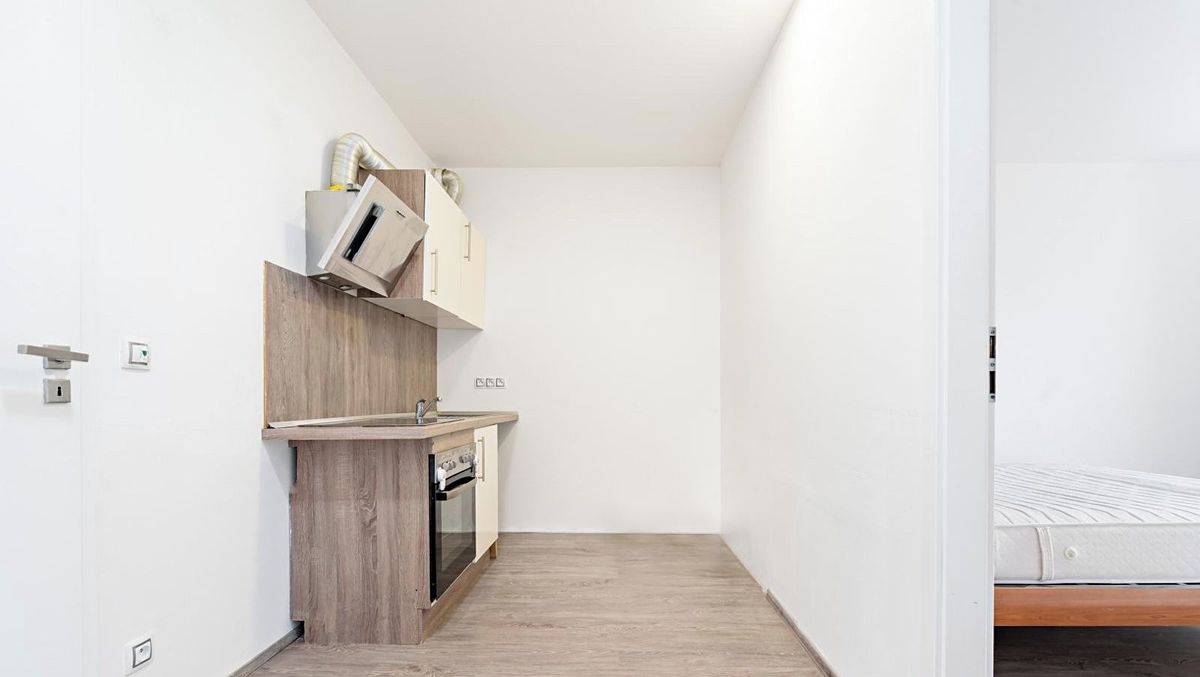 Pronájem bytu 2+1 47 m², Plzeň – fotka 1 z 3