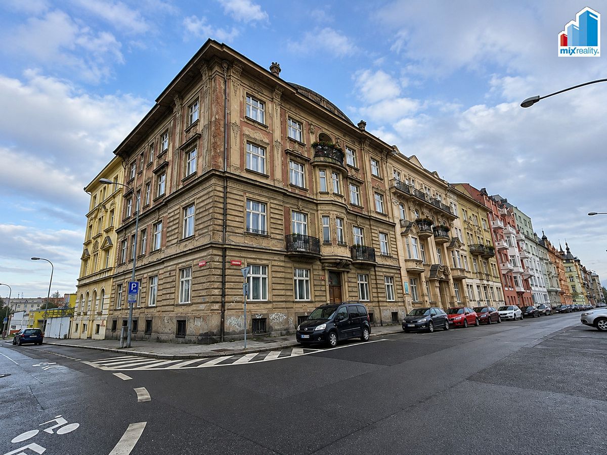 Pronájem bytu pokoje 17 m², Plzeň – fotka 1 z 3