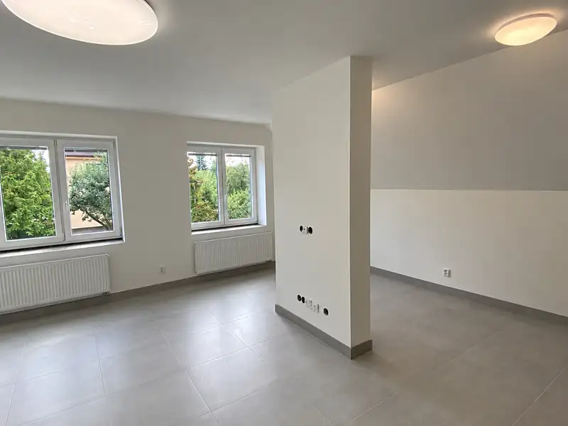 Prodej bytu 2+1 87 m², Praha – náhled fotky 3