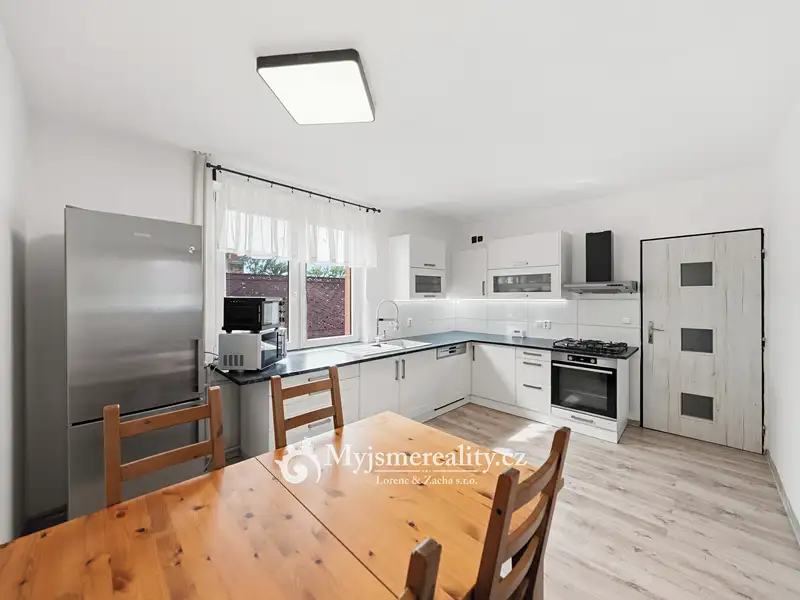 Prodej rodinného domu 176 m², pozemek 386 m², Oleksovice – náhled fotky 2
