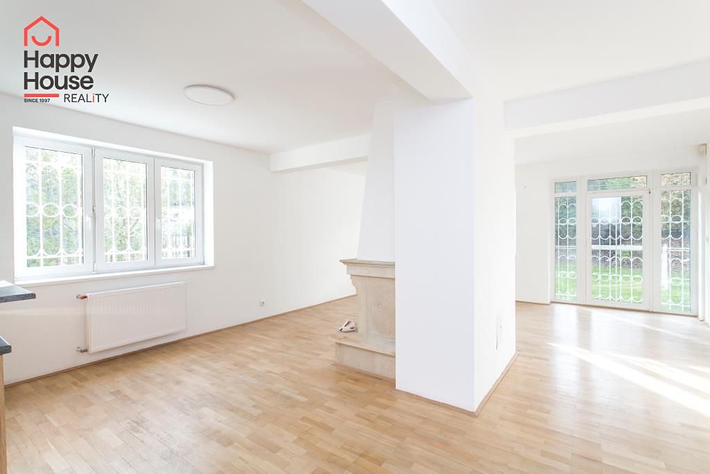 Pronájem rodinného domu 333 m², pozemek 1137 m² – fotografie 5