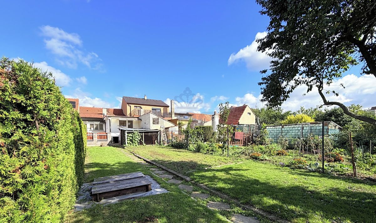 Pronájem rodinného domu 131 m², pozemek 319 m², Moravský Krumlov – fotka 1 z 3