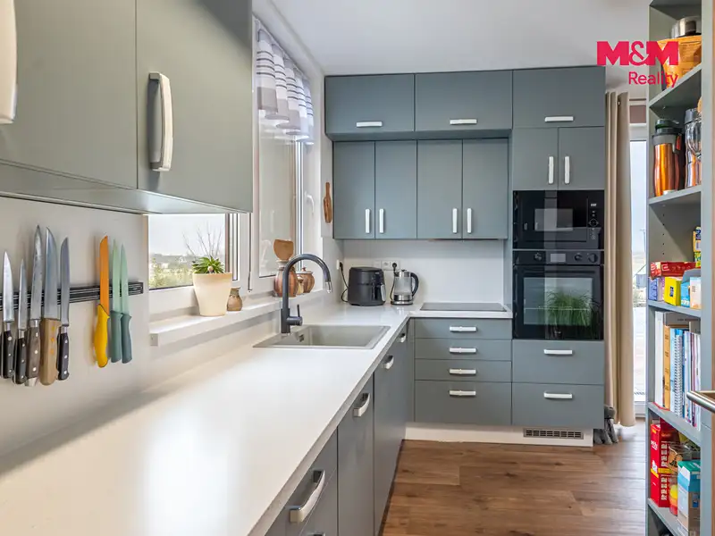 Prodej rodinného domu 93 m², pozemek 803 m², Slabčice – náhled fotky 2
