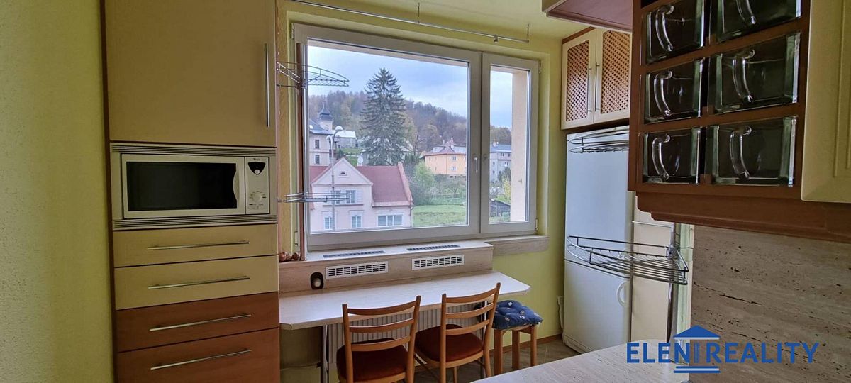 Pronájem bytu 2+1 54 m², Jeseník – fotka 1 z 3