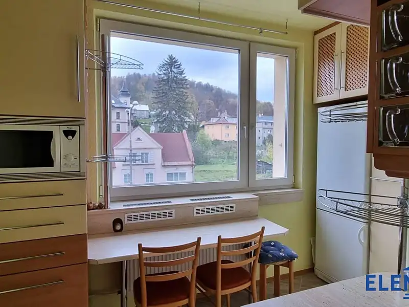 Pronájem bytu 2+1 54 m², Jeseník – náhled fotky 1