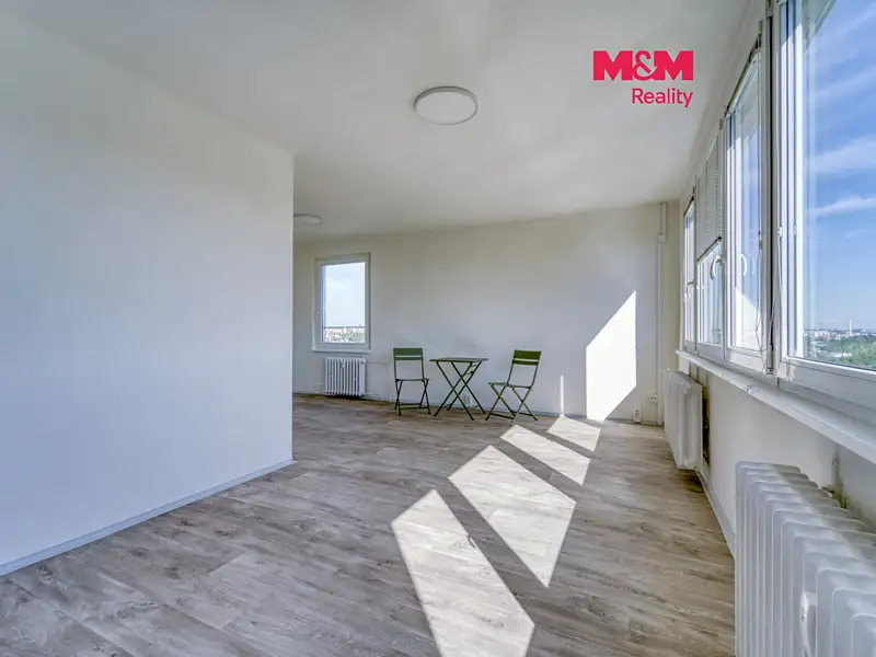 Prodej bytu 3+kk 60 m², Praha – náhled fotky 1