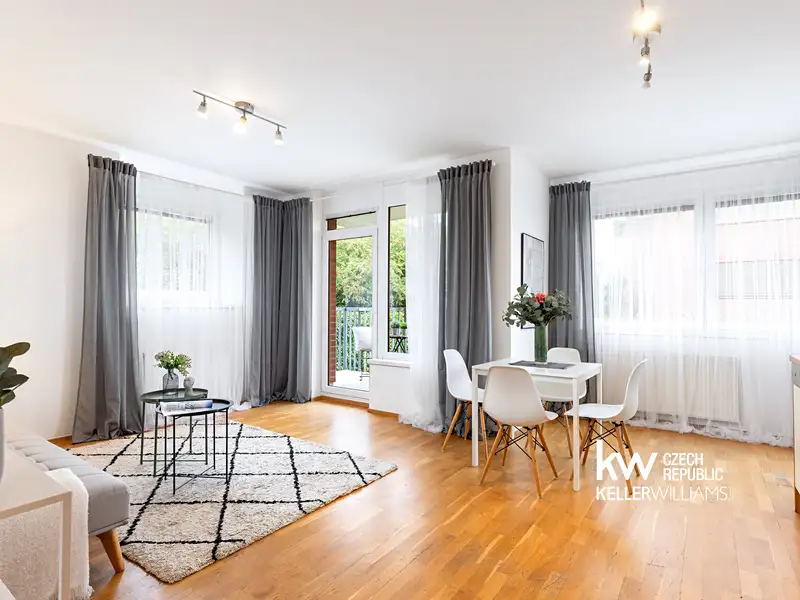 Prodej bytu 2+kk 59 m², Praha – náhled fotky 2