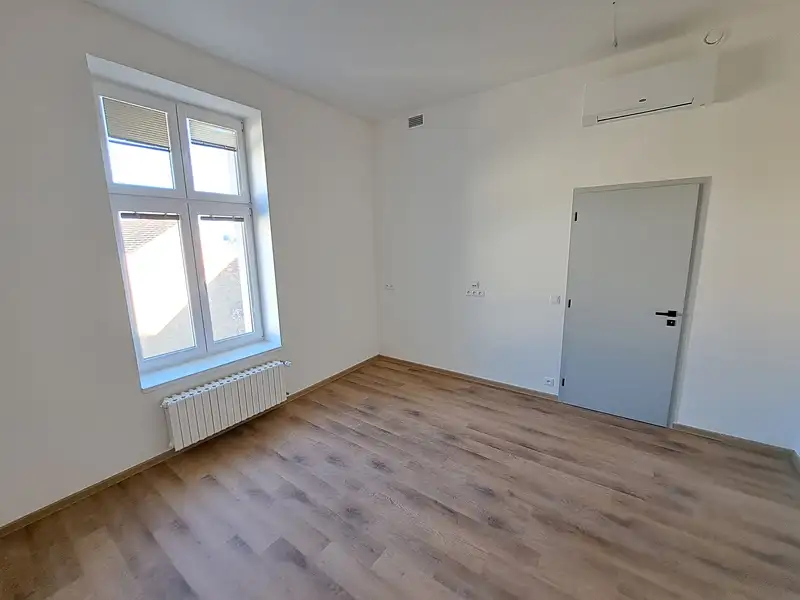Pronájem bytu 1+kk 25 m², Brno – náhled fotky 2