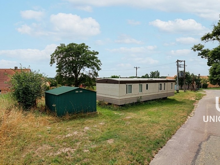 Prodej pozemku, 328 m² (3 z 8)