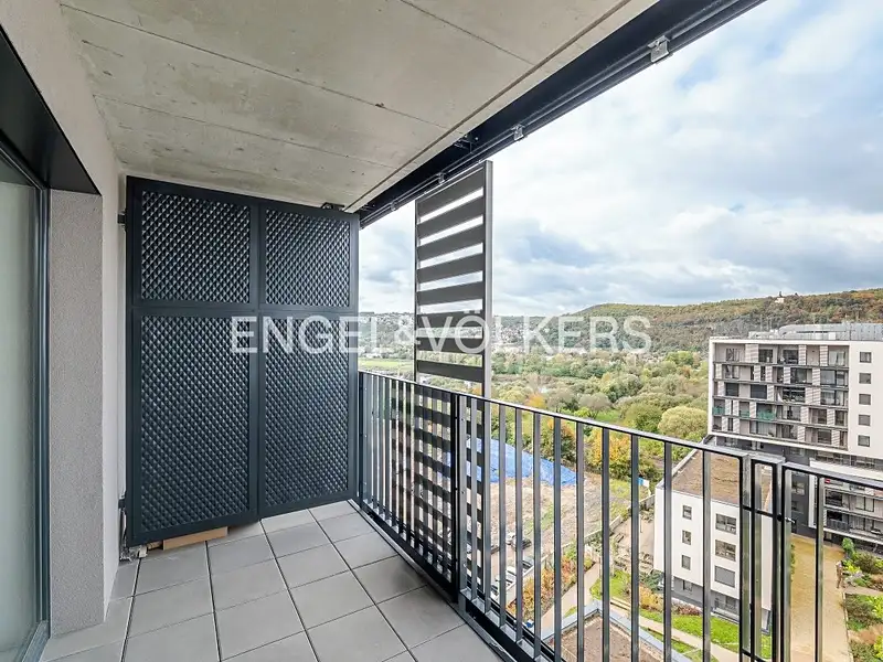 Pronájem bytu 1+kk 32 m², Praha – náhled fotky 2