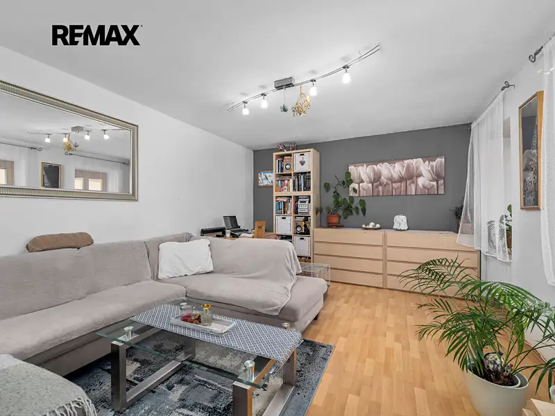 Prodej rodinného domu 137 m², pozemek 96 m², Lišov – náhled fotky 3