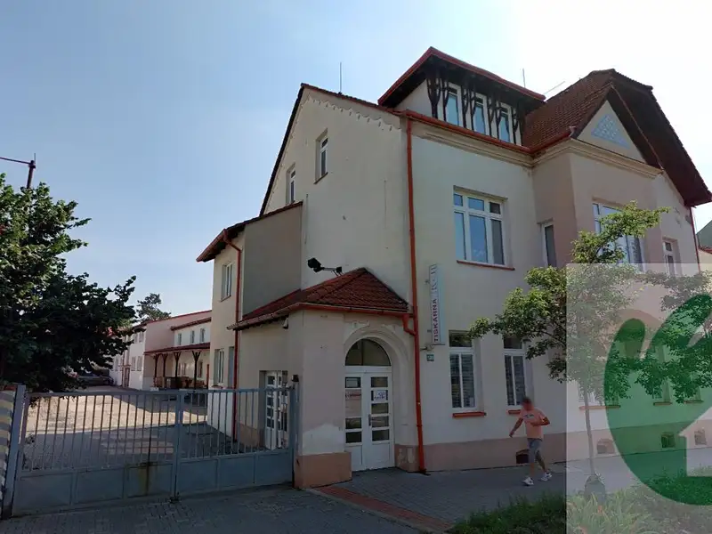 Pronájem komerčního prostoru, 15 m², Mělník