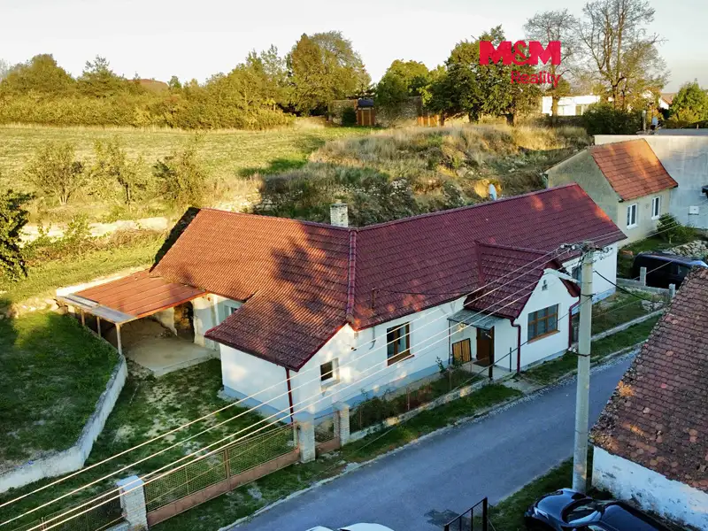 Prodej rodinného domu 100 m², pozemek 1059 m², Častohostice, okres Třebíč