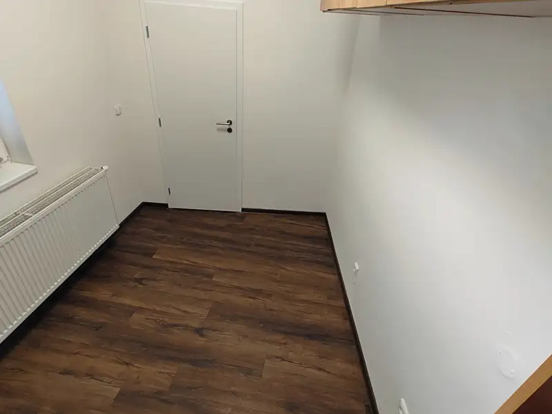 Pronájem bytu 2+kk 20 m², Kolín – náhled fotky 3